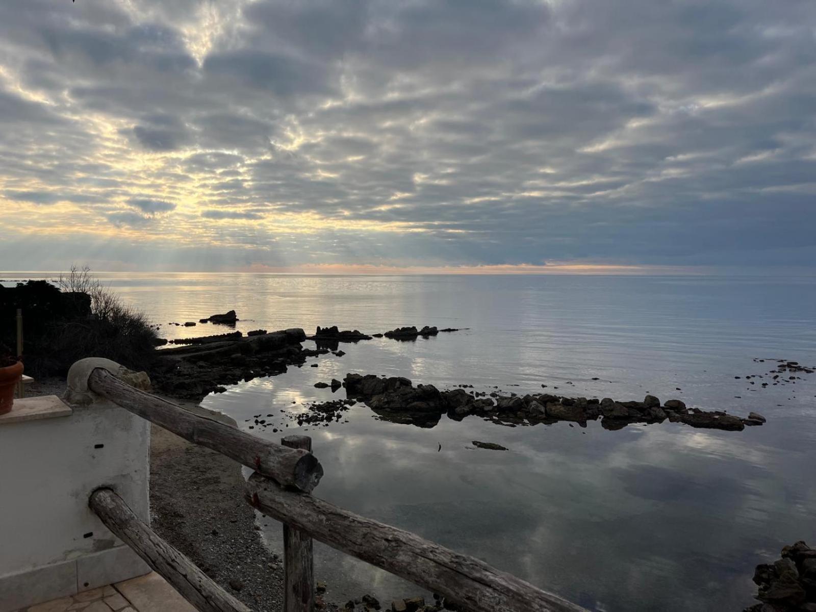 Al Chiaro Di Luna Resort 보르고판타노 외부 사진
